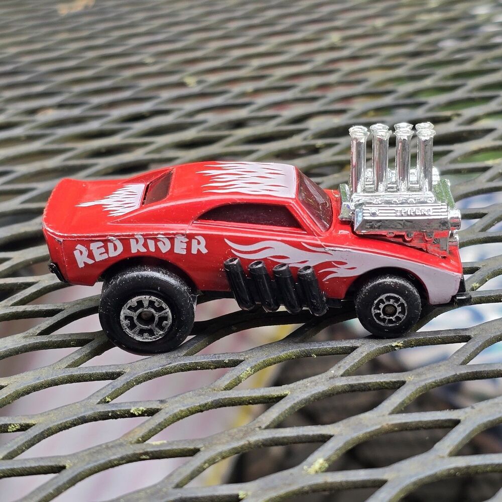 Matchbox Superfast 1976 Red Rider Near Mint Mopar Dodge Charger Toy